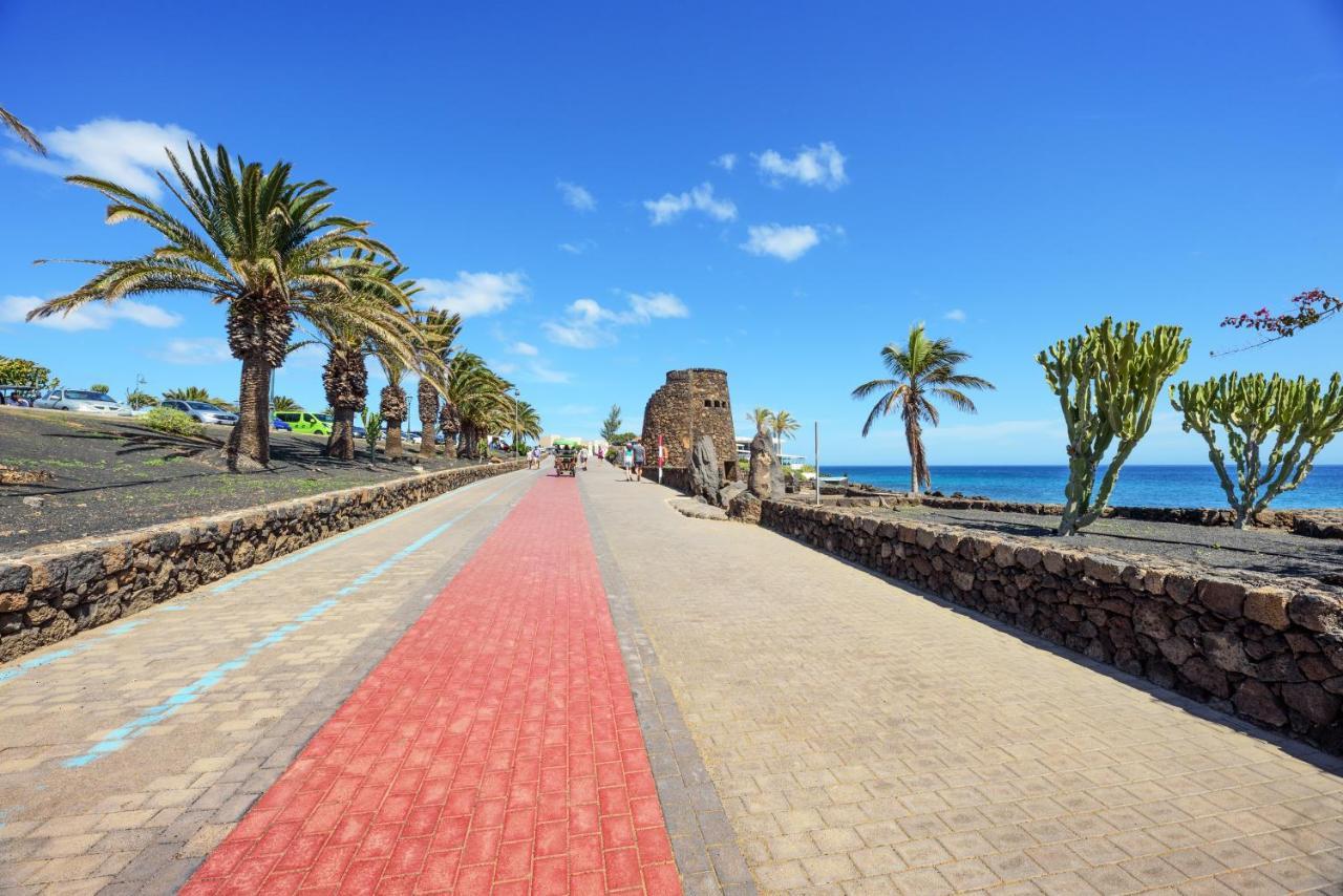Lanzahost Carmenes Dreams Apartment Costa Teguise Ngoại thất bức ảnh